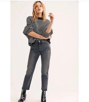 LEVI'S Premium Wedgie Icon Better Weathered